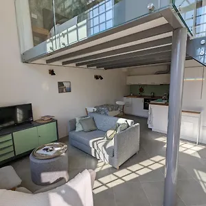  Apartment Mini Loft Lido With Own Sunny & Private Garden Italien